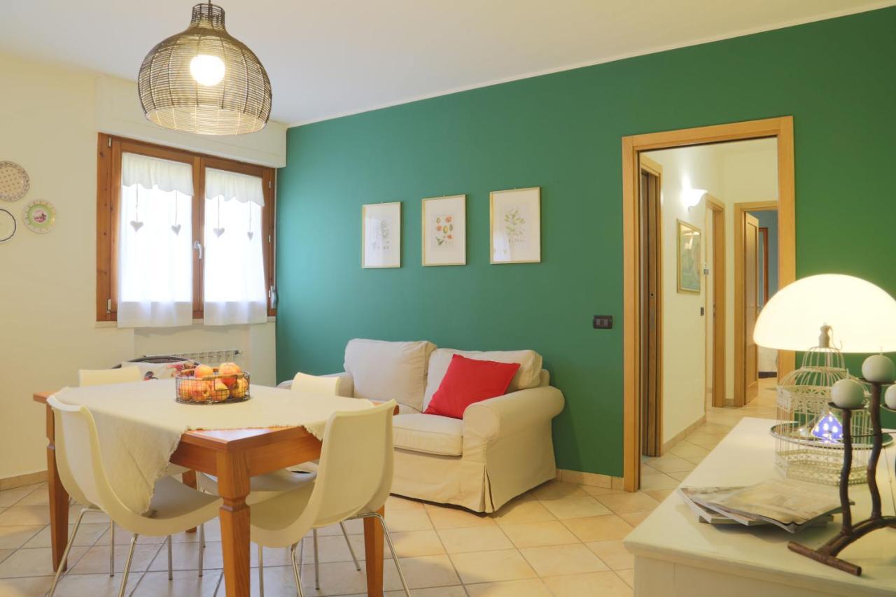 Grazioso Appartamento Della Toscana Poggibonsi Buitenkant foto